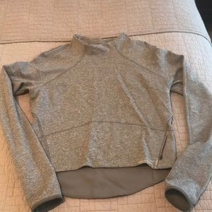 Longsleeve crop top,